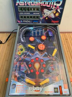 Vintage TOMY Astro Shooter Pinball Electronic Arcade Machine Boxed