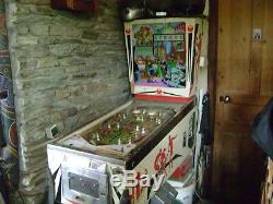 Vintage twin gain pinball machine recel spain coin operated