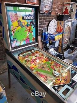 Vintage williams miss o pinball machine 1969