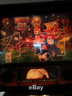 WCS World Cup Soccer Pinball Machine by Bally VGC serviced
