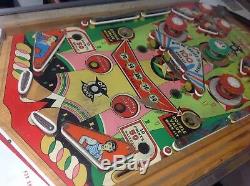 WILLIAMS PIN BALL MACHINE COQUETTE 1962 Two player Spares or Repair