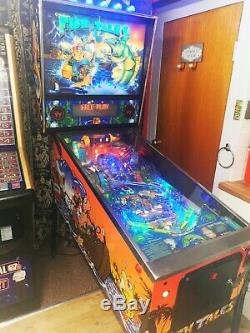Williams Fish Tales Pinball Machine 1992 Very Good Condition please read below