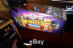 Williams Monster Bash Pinball Machine