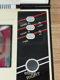 1983 Nintendo 'Game and Watch' PINBALL RARE Tous fonctionnent Couvercle de batterie manquant