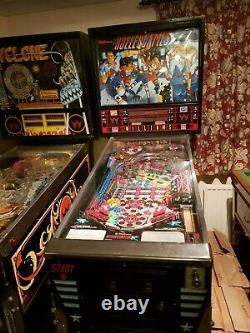 1990 Williams Rollergames Pinball Machine