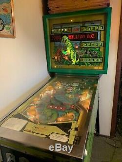 4 Millions De Bc 1971 Bally Pinball Machine