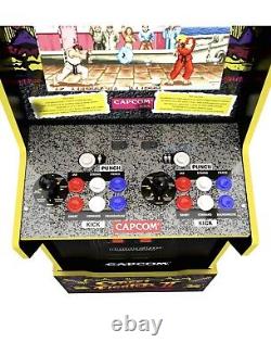 Armoire Arcade1Up Édition Héritage Capcom Street Fighter avec 12 Jeux