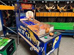 BASKETBALL 1994 Williams Midway Hot Shot Flipper Pinball RARE OLD USA GAME

 <br/>		
	<br/> 

	Le basket-ball 1994 Williams Midway Hot Shot Flipper Pinball Jeu rare ancien USA