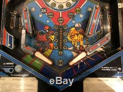 Bally Battre Les Années 1980 Pinball Horloge Machine Stunning Pin Salle De Jeu