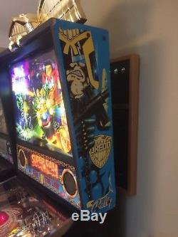 Bally Judge Dredd Pinball