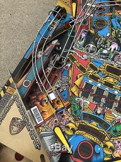 Bally Judge Dredd Pinball Assemblé Playfield + Faisceau De Câblage