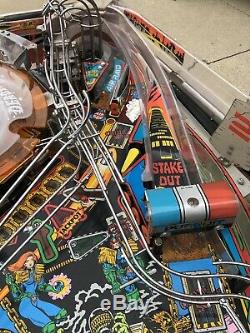 Bally Judge Dredd Pinball Assemblé Playfield + Faisceau De Câblage