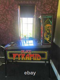 Bally Midway Black Pyramide Pinball Machine 1984