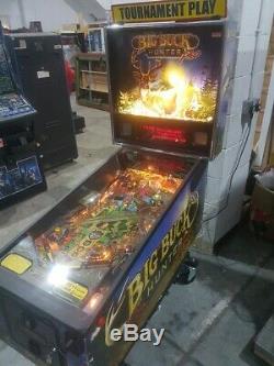 Big Buck Hunter Pinball Machine Superbe Design & Gameplay