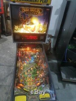 Big Buck Hunter Pinball Machine Superbe Design & Gameplay