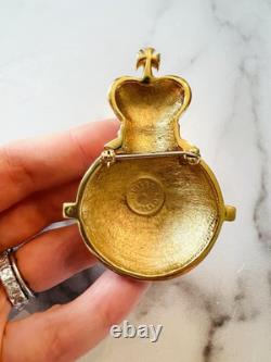 Broche Vintage Butler & Wilson Orbe de Couronnement en Émail Rouge avec Cristaux Bleus et Perles