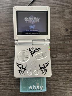 Bundle de 8 jeux Pokemon GBC : Rouge, Cristal, Flipper, Rubis, Saphir et Jeu de Trading