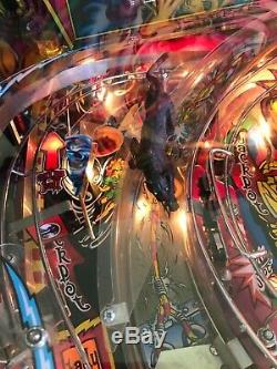 Cirqus Voltaire Pinball 1997 De Bally Rare Preview Model Excellent Condition