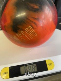 Collection de Boules de Bowling Virtual Gravity Nano NRG et Accessoires
