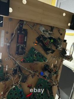 Data East Robocop Pinball Plateau de Jeu Entièrement Peuplement Avec Faisceau Électrique Complet