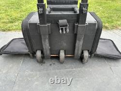 Ensemble de boules de bowling avec sacs de transport et divers articles