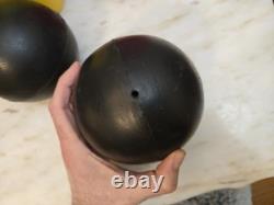 Ensemble de bowling Empire e Color vintage des années 1970 - 9 quilles et 2 boules Crow T. Robot