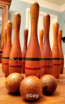Ensemble de bowling vintage en bois 10 quilles 3 boules Bradley King Pin Line 8