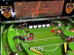 Flipper CapCom Football 1996 Football Pinball Meilleur Prix Bas Monde Expédition Express