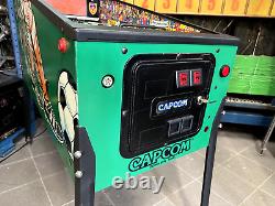 Flipper CapCom Football 1996 Football Pinball Meilleur Prix Bas Monde Expédition Express