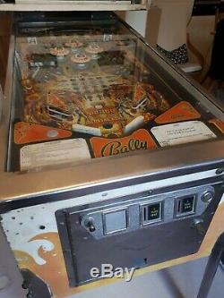 Flipper Kiss Bally 1978