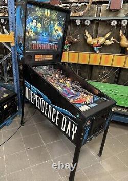 Flipper SEGA Independence Day 1996 Pinball SEULEMENT 1.000 PRODUITS MeilleurPrixBasMonde