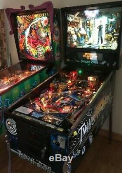 Flipper Twilight Zone De Bally 1993 Excellent Condition & Extra Mods