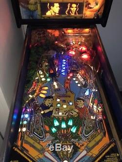 Gilligans Island Pinball À Mi-chemin. Remis À Neuf