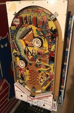 Gottlieb Pinball Charlies Angels Machine D'occasion Peuplée Playfield. Support Mural