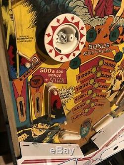 Gottlieb Pinball Charlies Angels Machine D'occasion Peuplée Playfield. Support Mural