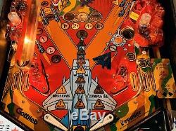 Gottlieb Pinball Opération Tonnerre 1992 Flipper 100% De Travail Cond. Mint Cond