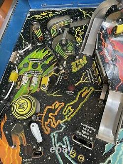 Gottlieb Spirit Pinball Machine 80a Rare Expédition Dans Le Monde Entier