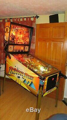 Indiana Jones Pinball Machine (williams) Entièrement Remis À Neuf Et No Defauts