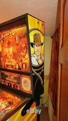 Indiana Jones Pinball Machine (williams) Entièrement Remis À Neuf Et No Defauts