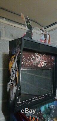 Jersey Jack Pinball Wizard Of Oz Pinball Machine Ruby Red 75e Anniversaire Ed