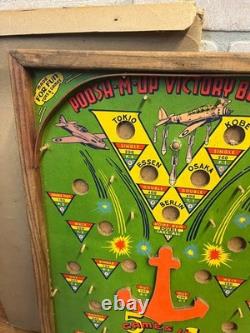 Jeu de flipper de table Poosh-M-Up Victory bombardier vintage des années 1940, Seconde Guerre mondiale, avec boîte d’origine
