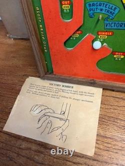 Jeu de flipper de table Poosh-M-Up Victory bombardier vintage des années 1940, Seconde Guerre mondiale, avec boîte d’origine