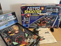 Jeu de flipper électronique de table TOMY Astro Shooter