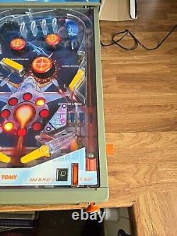 Jeu de flipper électronique de table TOMY Astro Shooter