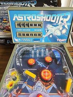 Jeu de flipper électronique de table TOMY Astro Shooter