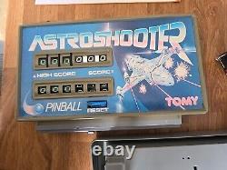 Jeu de flipper électronique de table TOMY Astro Shooter