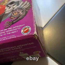 Jeu de flipper rétro Vintage Mighty Max Skull Krusher Peter Pan Bluebird 1992 Box