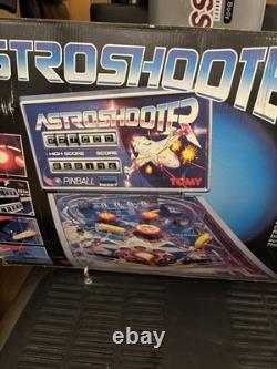 Jeu de table de pinball électronique Tomy Astro Shooter complet