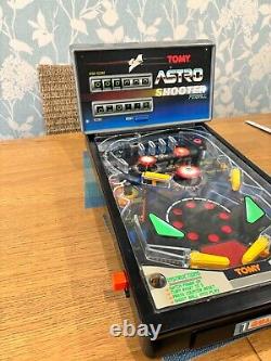 Jeu de table électronique rétro VTG TOMY Astro Shooter Pinball complet et fonctionnel