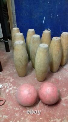 Jeux de quilles en bois vintage à 9 piquets - Jeu traditionnel de pub anglais avec 2 balles